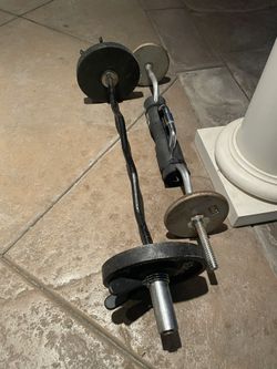 2 Curl Bars And Bench Stand