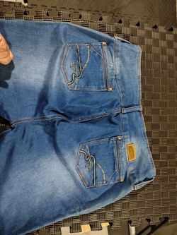 Colombian jeans size 22