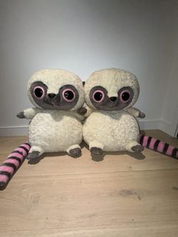 2 Collectible Oversized Yoo-hoo Pets 