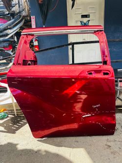 Toyota Sienna 2021-2024 right passenger side rear door Oem