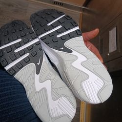 NIKE Air Max's