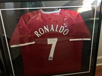 Cristiano Ronaldo Signed Man U Jersey 