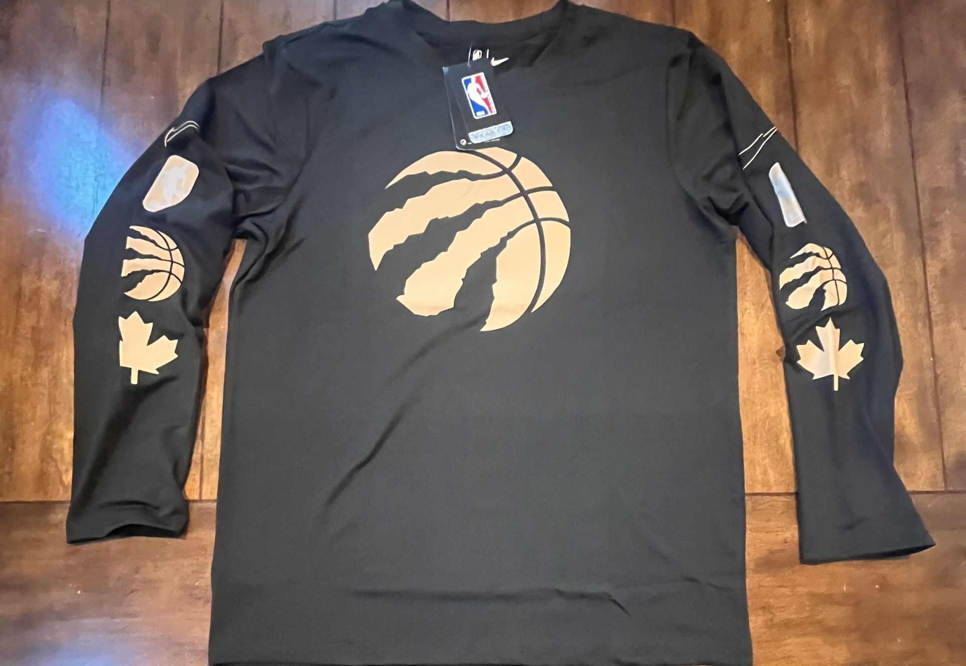 Toronto Raptors City Edition Long Sleeve Dri-Fit Shirt Large NWT