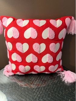 Adorable 14” RED & PINK HEART THROW PILLOW WITH TASSELS