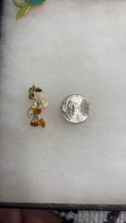 Pinocchio trading pin