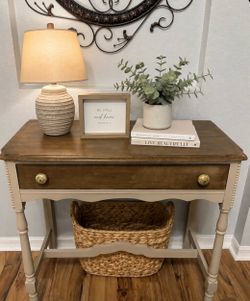 Pottery Barn Inspired Entry Table