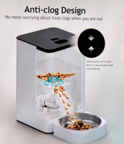 Automatic Pet Dry Food Feeder $30 - New 