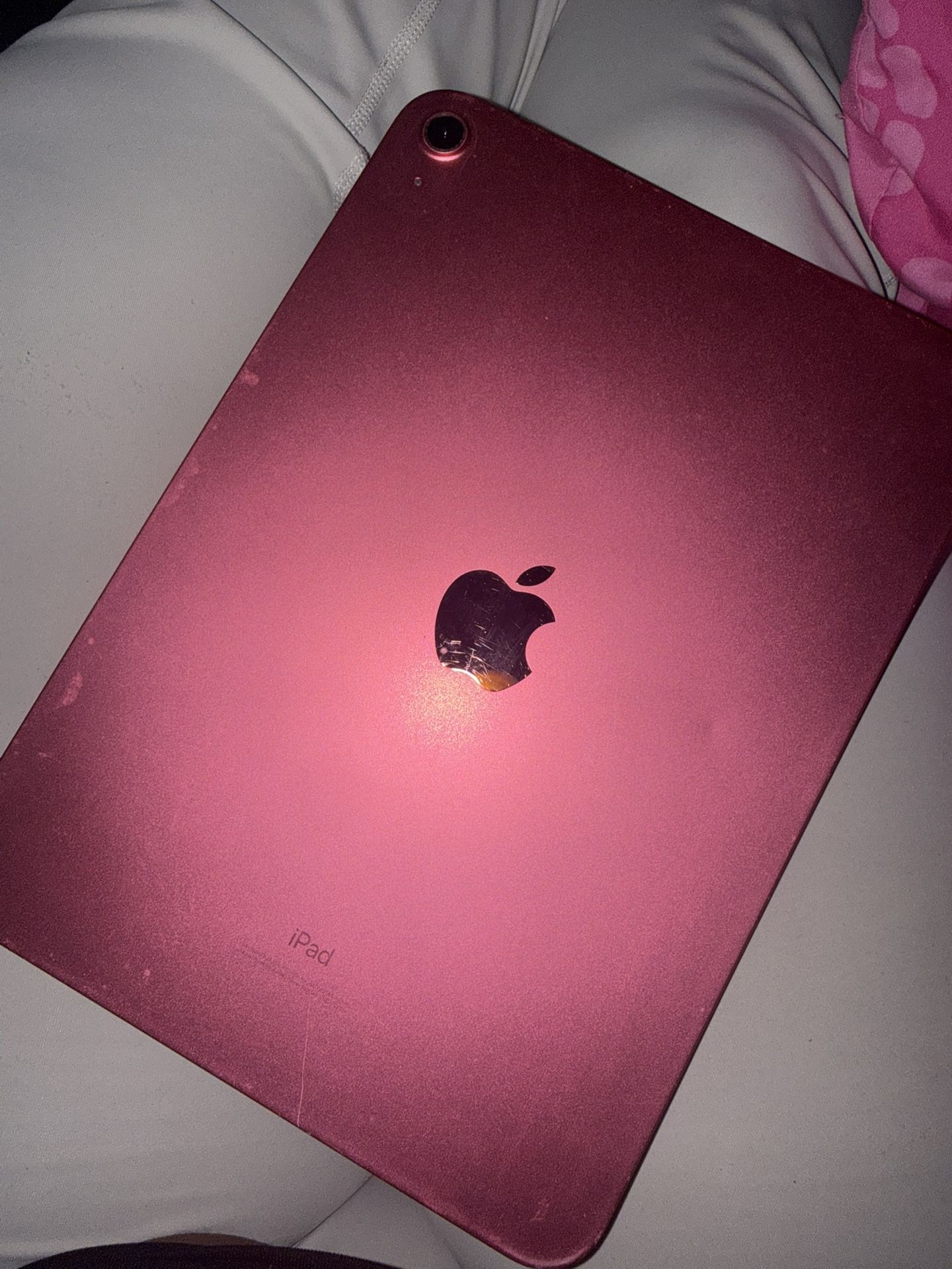 iPad 10th Generation Pink 