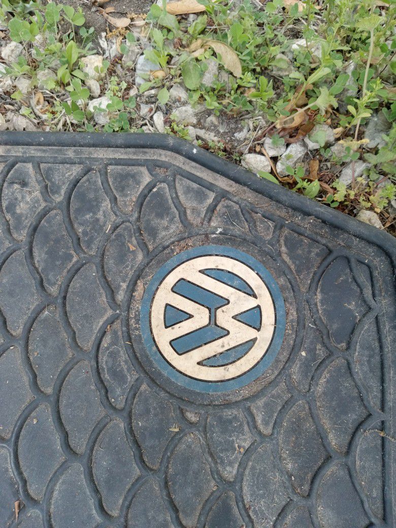 Volkswagen Cabrio Rubber Floor Mats