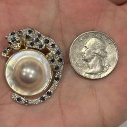 Vintage 14k Gold Necklace Enhancer/Pendant   Diamond/Sapphire Panther Mabe Pearl