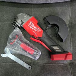 Milwaukee M18 FUEL 4-1/2 in./5 in. Braking Grinder w/Paddle Switch (Tool-Only)