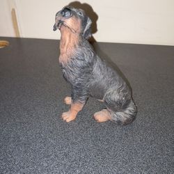 Vintage Dog Statue 5 In Tall Clean 