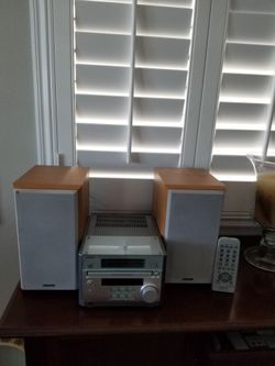 Sony Micro H I - F I component CMT-RB5
