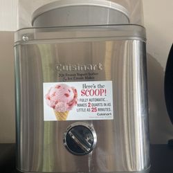 Cuisinart Icecream Maker 