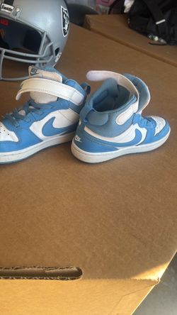 Boys Nike dunks