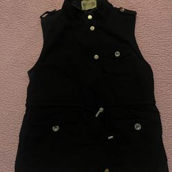 Black Vest 