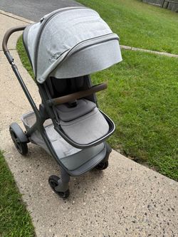 Nuna Demi Next Stroller + Rider Board +  Nuna Pipa RX Car Seat & Base