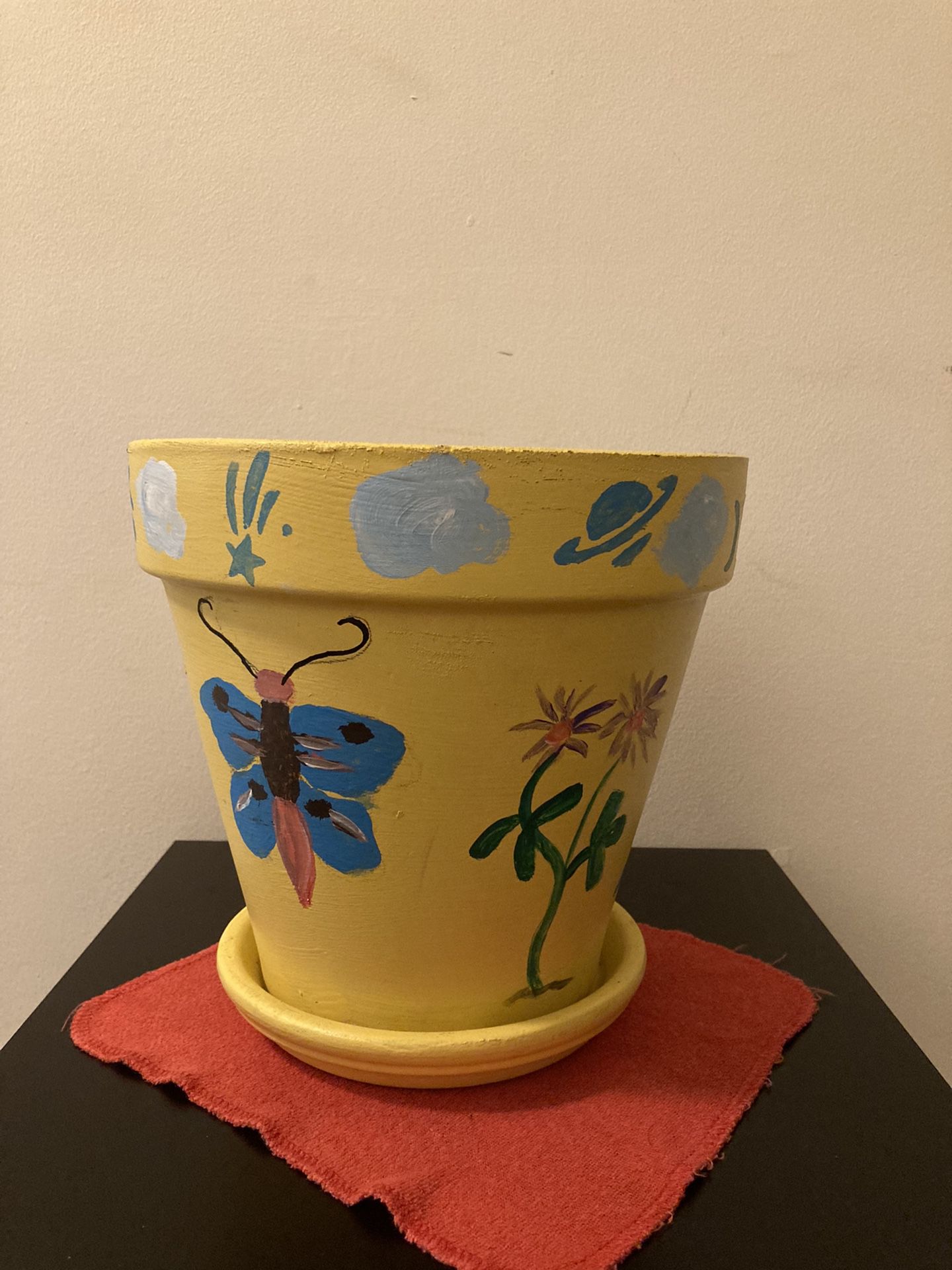 Decorative Planter (Butterfly, Dragonfly, Flower)