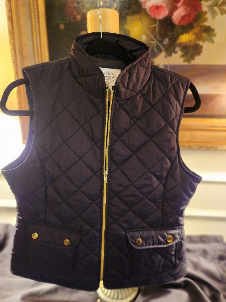 St John's Bay Zip Up Vest