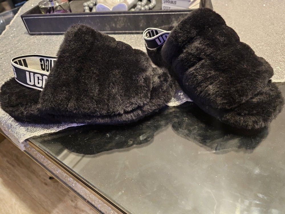 Ugg Fluff Yeah Slides