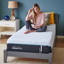 Tempurpedic ProAdapt Contour Medium Split California King Mattress 