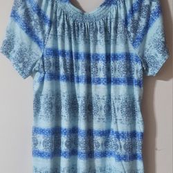 3X Woman's Como Vintage  Multicolor Blue Top