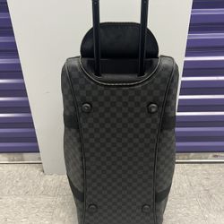 Louis Vuitton Travel Leather bag With Handle 