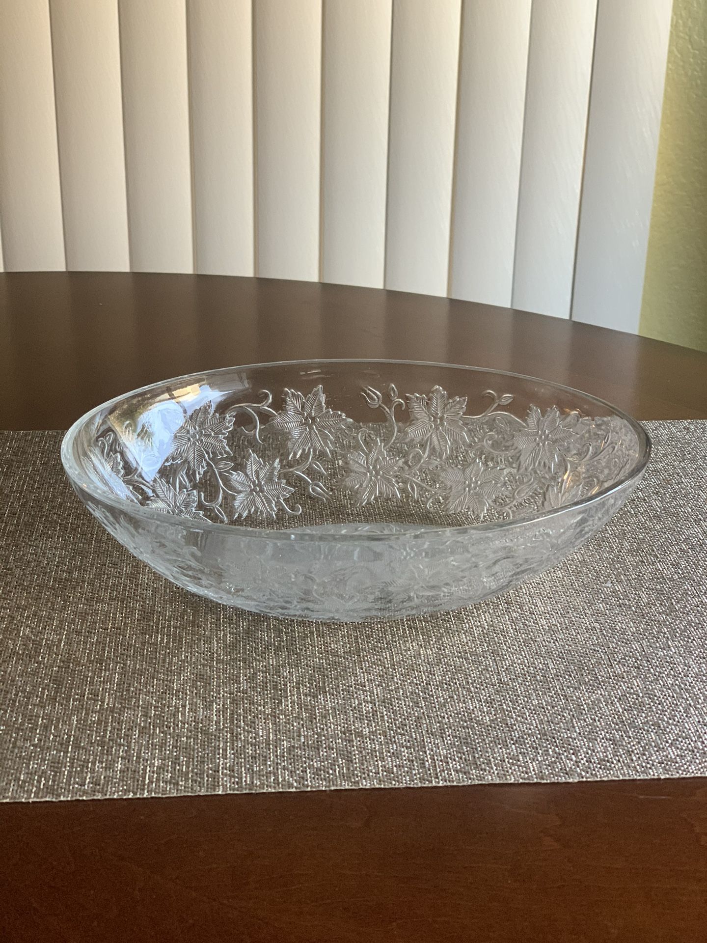 Princess House Fantasia Oval Vegetable Serving Bowl