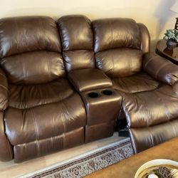 Electric Reclining Love Seat 