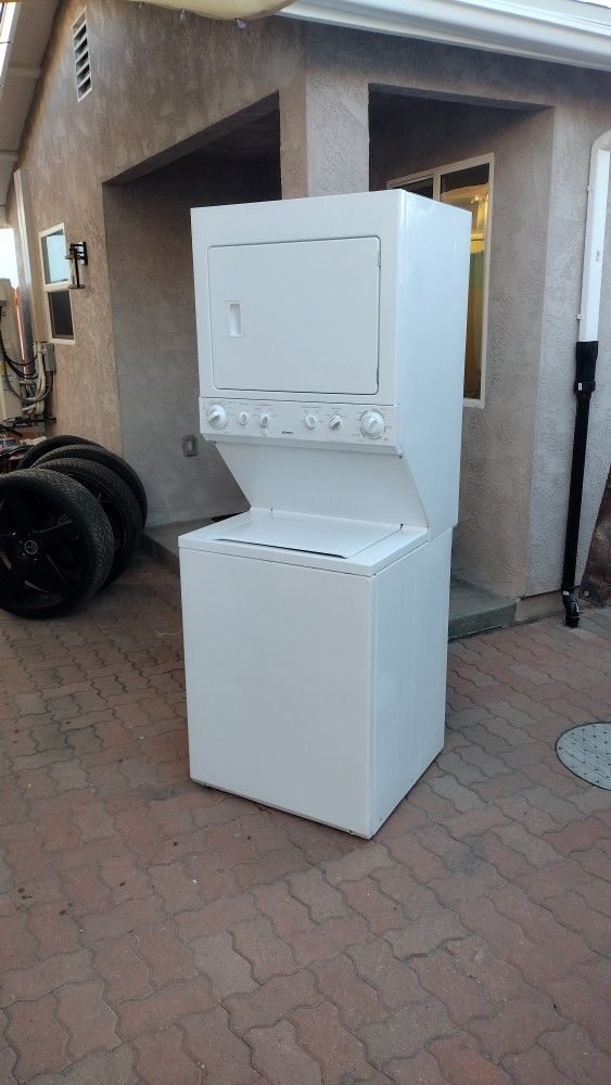 Stackable Washer Gas Dryer