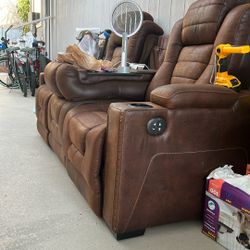 Sofá Double W/ Recliner North Sides 