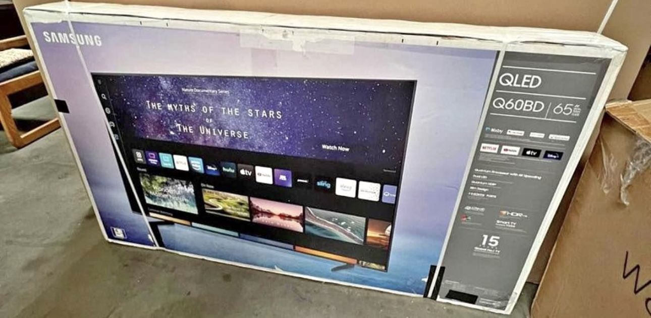 65” Samsung QLED 4K Smart TV Q6 Led