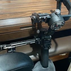DJI Ronin-SC Camera Stabilizer, Up To 4.4lbs Payload