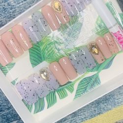 Press On Nails