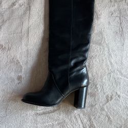Women’s Leather Boots. For sale.