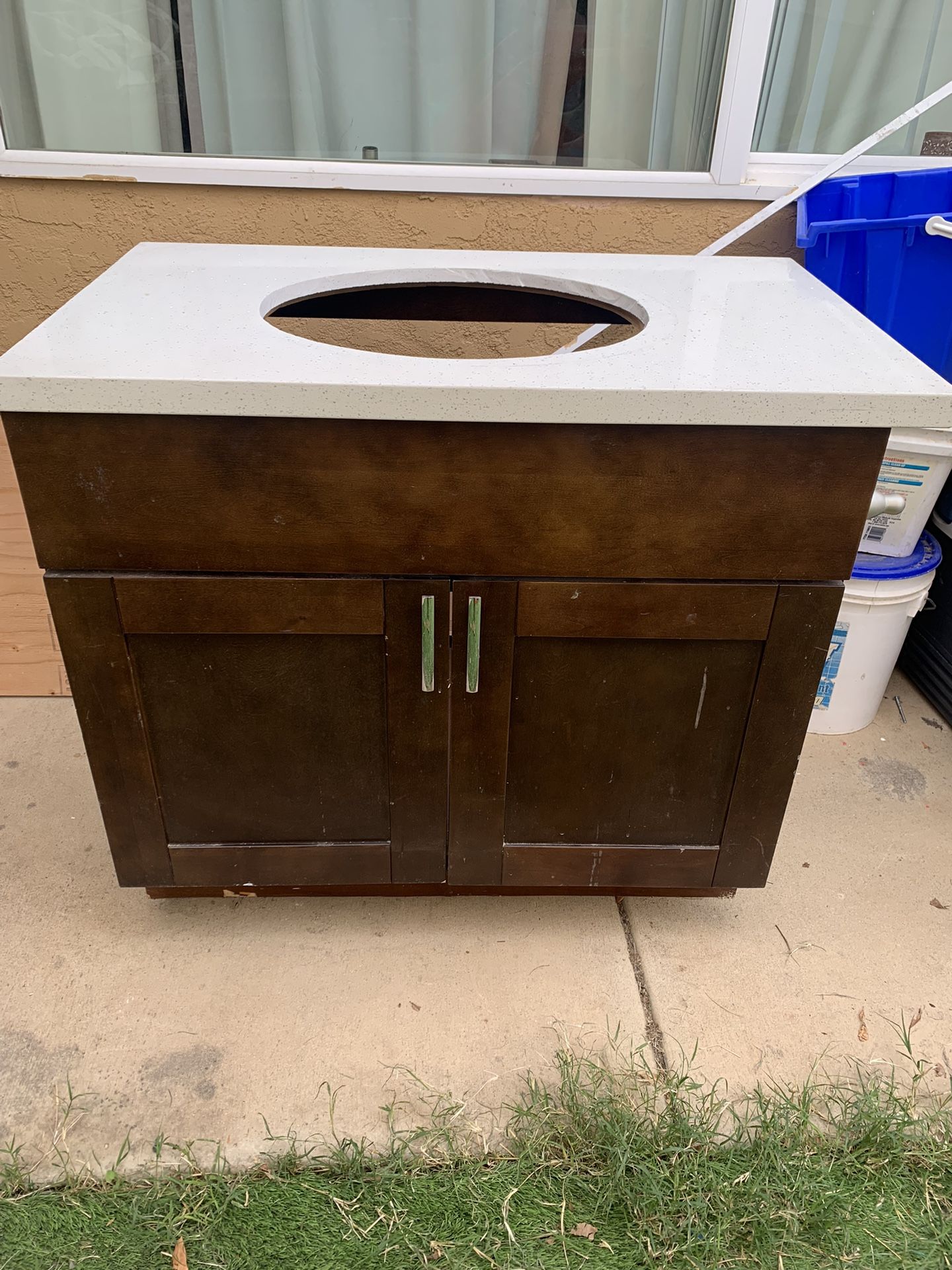 Vanity Cabinet With Sink
