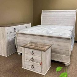 Brand New Bedroom Set Queen or King Beds Dressers Nightstands Mirrors Chests Options Willowton 