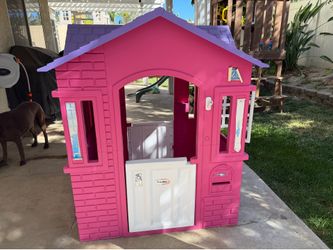 Little Tikes Playhouse - Pink