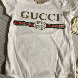 Baby Clothes Girls /boys Usado Como Nuevo 0/3 Meses Recogerlo En Irving 75060 