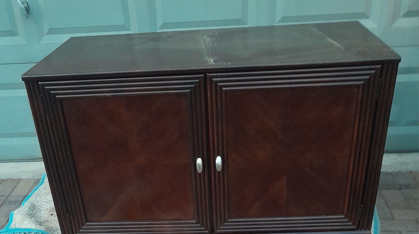 Tv Stand Or Cabinet 