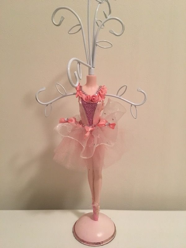 Ballerina necklace holder