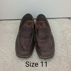Brown Leather Slip On Loafers Size 11