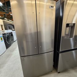 Refrigerator Frigidaire 18 cu ft