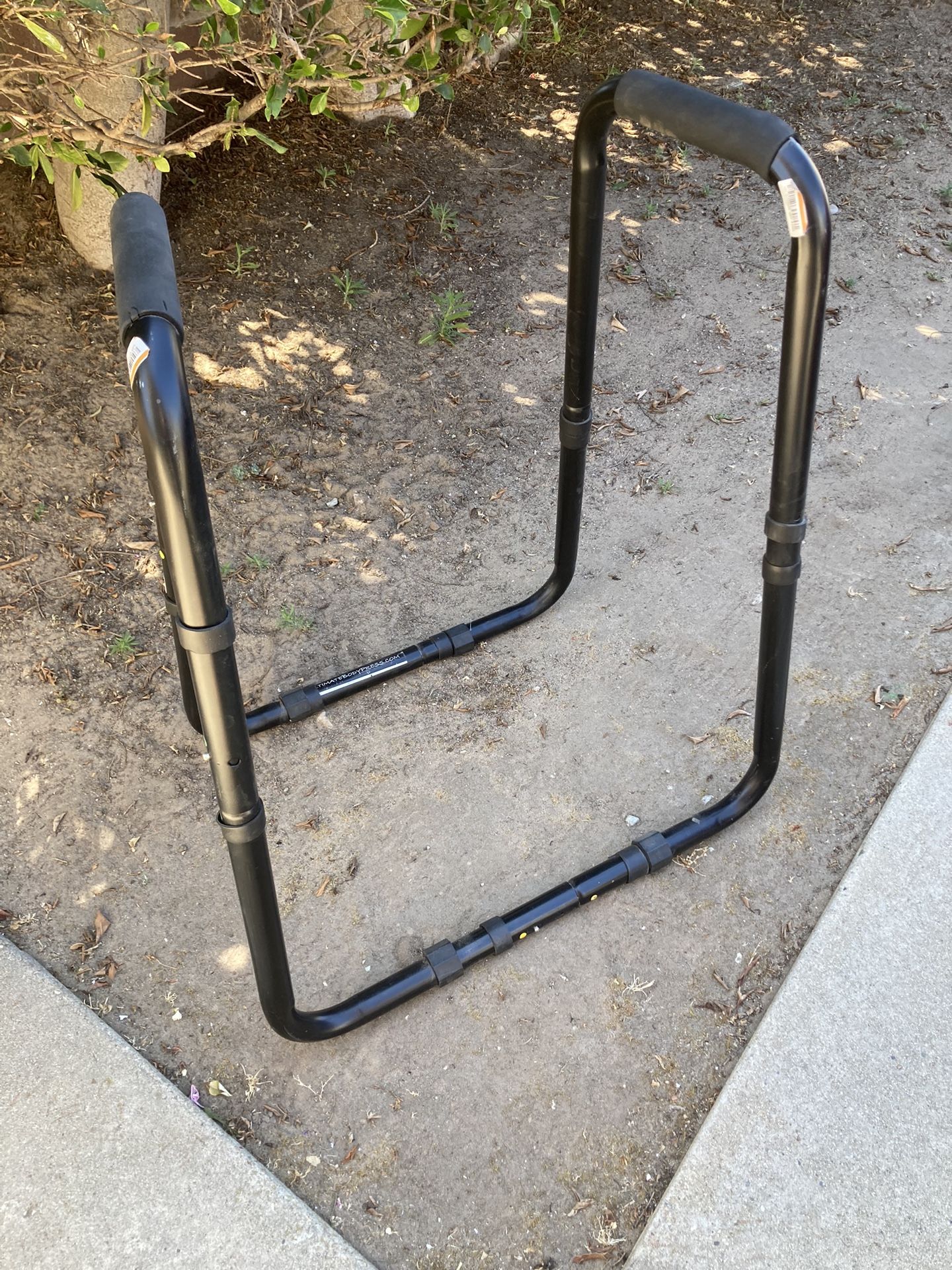 Ultimate Body Press Dip Bar