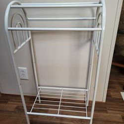 34.5" Tall Metal Quilt / Blanket Rack Stand 