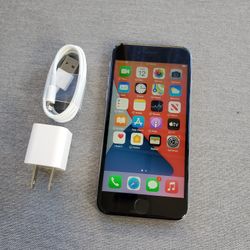 iPhone 6s - UNLOCKED - Like New  