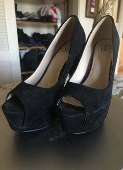 High Heels Black size 8