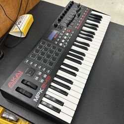 AKAI MPK249