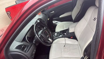 Chrysler 300s  SEATS ONLY 