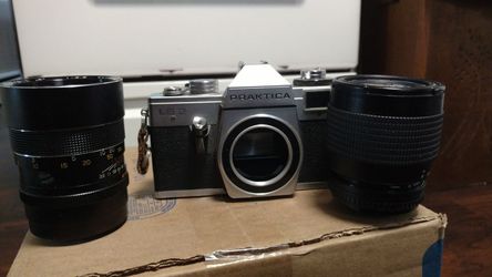 Praktica camera with 2 lenses